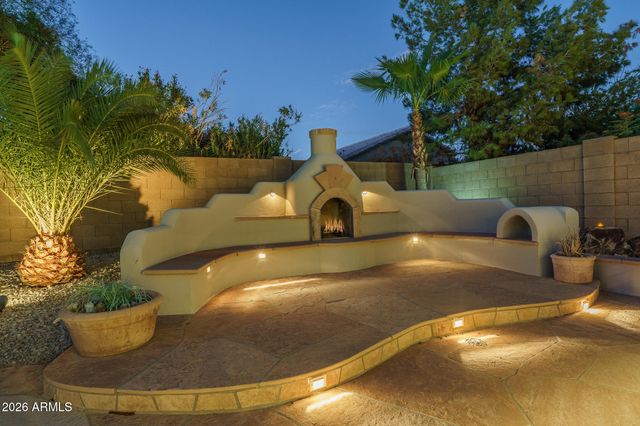 9164 W PARADISE Lane, Peoria, AZ 85382
