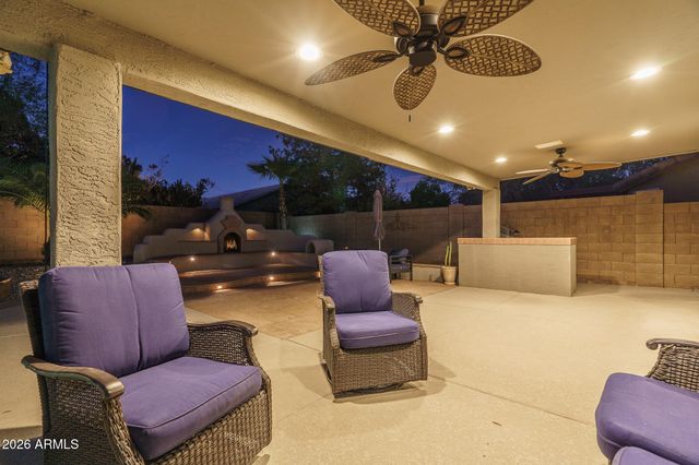 9164 W PARADISE Lane, Peoria, AZ 85382