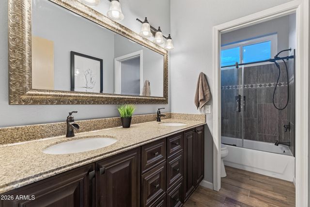 9164 W PARADISE Lane, Peoria, AZ 85382