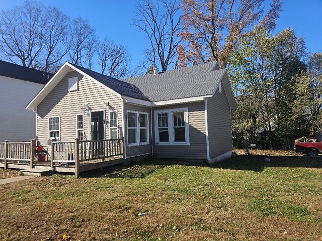 738 Gracey Ave, Clarksville, TN 37040