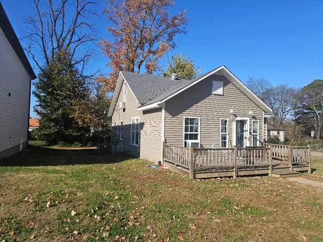 738 Gracey Ave, Clarksville, TN 37040