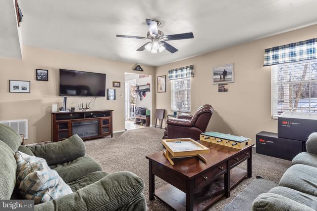 2600 KERRY CT, Owings, MD 20736