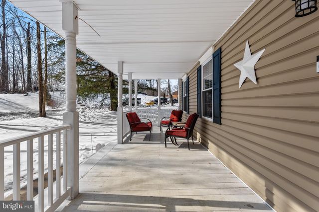 2600 KERRY CT, Owings, MD 20736