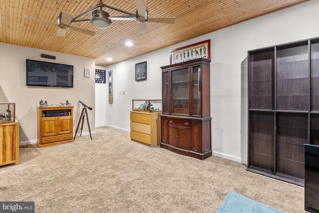 2600 KERRY CT, Owings, MD 20736