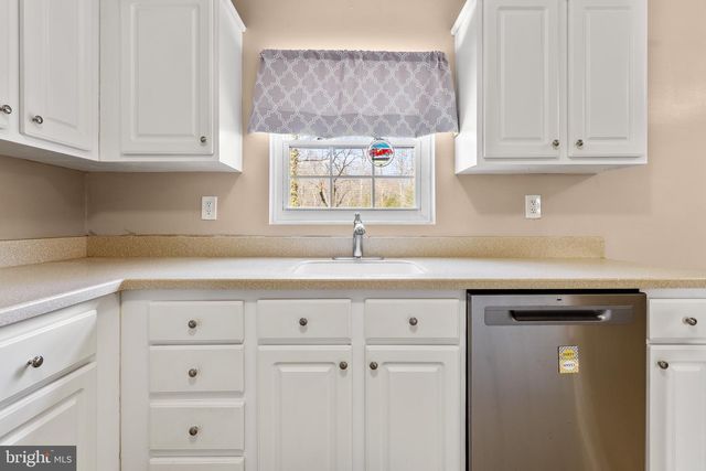 2600 KERRY CT, Owings, MD 20736