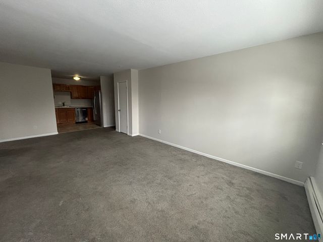 306 Pine Rock Avenue APT D11, Hamden, CT 06514