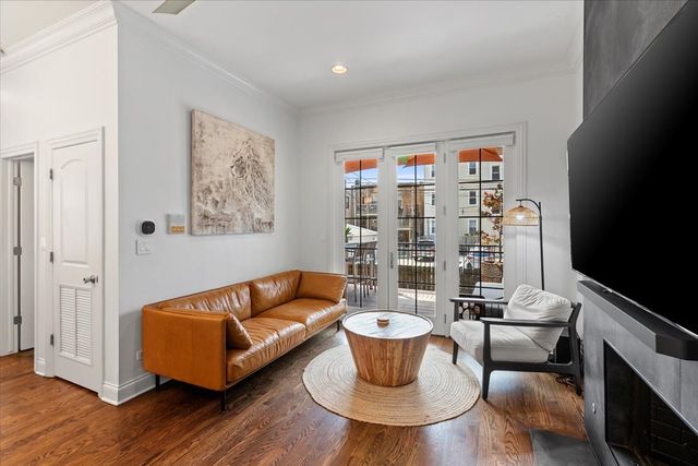 1313 W Carmen Avenue 1S, Chicago, IL 60640
