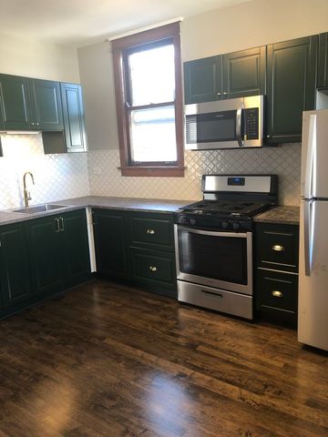 6129 N Hermitage Avenue, Chicago, IL 60660
