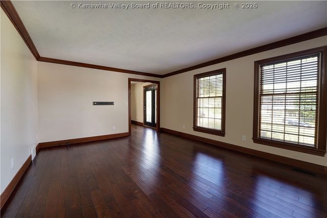 4 Hidden Cove, Cross Lanes, WV 25313