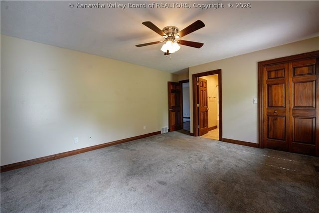4 Hidden Cove, Cross Lanes, WV 25313