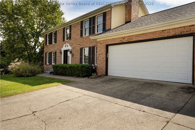 4 Hidden Cove, Cross Lanes, WV 25313