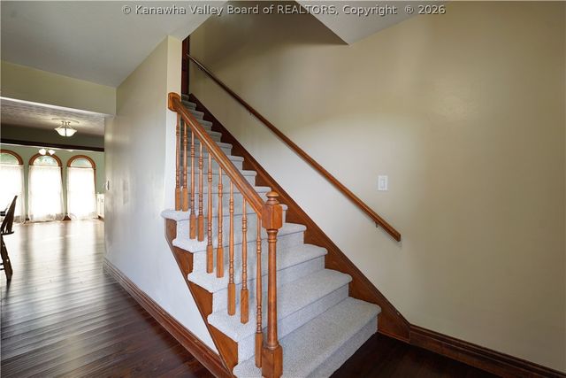 4 Hidden Cove, Cross Lanes, WV 25313