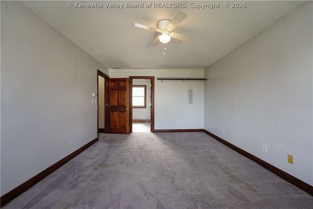 4 Hidden Cove, Cross Lanes, WV 25313