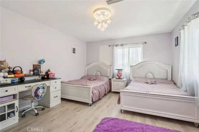 6545 Kraft Avenue, North Hollywood, CA 91606