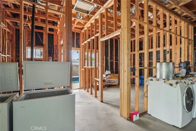 6545 Kraft Avenue, North Hollywood, CA 91606
