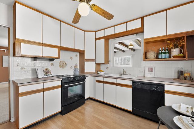 1319 Manzano Street NE, Albuquerque, NM 87110