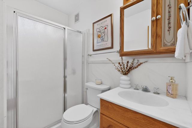 1319 Manzano Street NE, Albuquerque, NM 87110