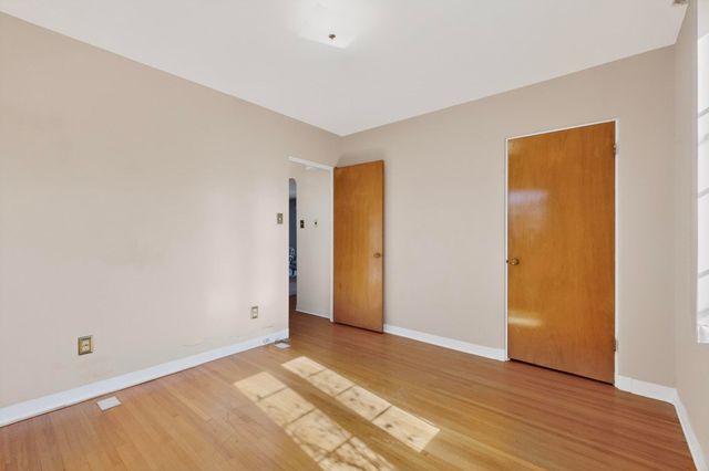 1319 Manzano Street NE, Albuquerque, NM 87110