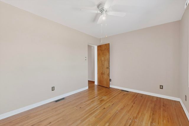 1319 Manzano Street NE, Albuquerque, NM 87110