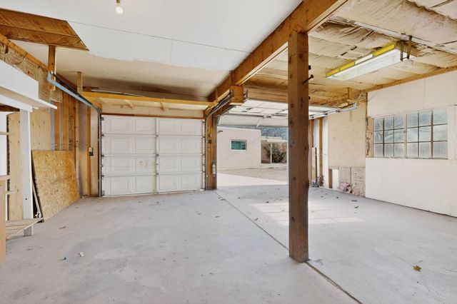 1319 Manzano Street NE, Albuquerque, NM 87110