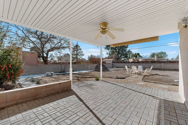 1319 Manzano Street NE, Albuquerque, NM 87110