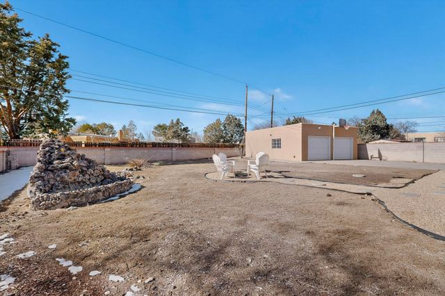 1319 Manzano Street NE, Albuquerque, NM 87110