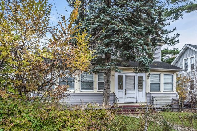 41 W Fulton Avenue, Roosevelt, NY 11575