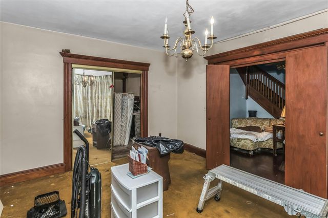 41 W Fulton Avenue, Roosevelt, NY 11575