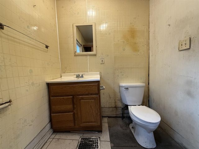 1801 S Washington Avenue, Lansing, MI 48910