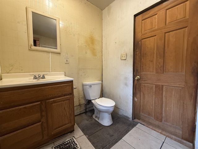 1801 S Washington Avenue, Lansing, MI 48910