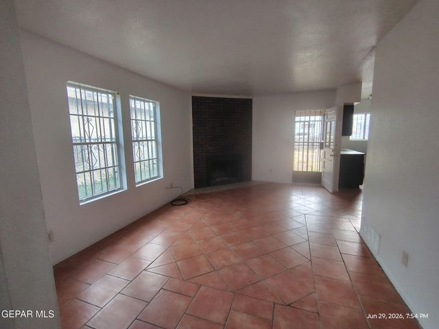 8905 ANKERSON Street, El Paso, TX 79904