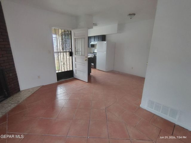 8905 ANKERSON Street, El Paso, TX 79904