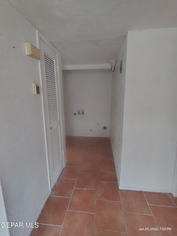 8905 ANKERSON Street, El Paso, TX 79904