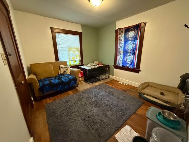 220 E Ellsworth Ave, Salina, KS 67401