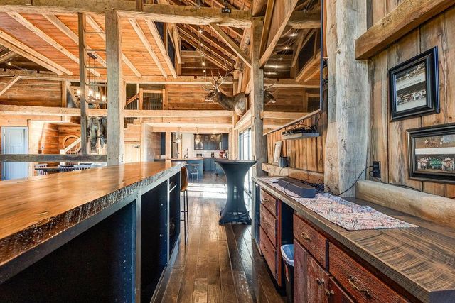 13699 Vincent Road, Mount Vernon, OH 43050
