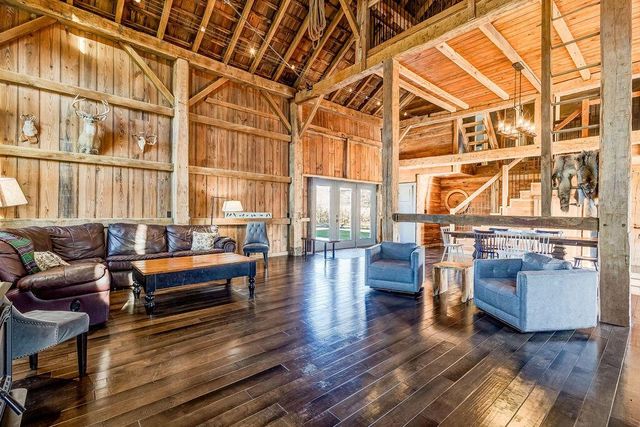 13699 Vincent Road, Mount Vernon, OH 43050