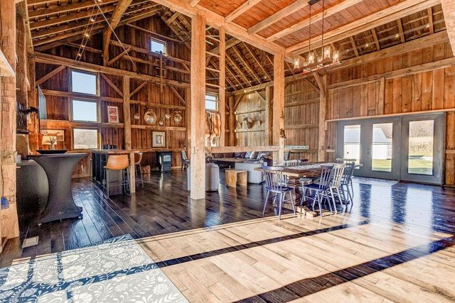 13699 Vincent Road, Mount Vernon, OH 43050
