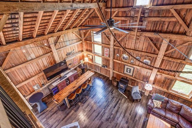13699 Vincent Road, Mount Vernon, OH 43050