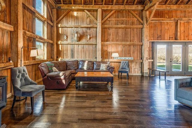 13699 Vincent Road, Mount Vernon, OH 43050
