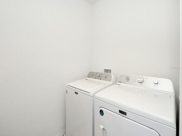 714 AUBURN GROVE COURT, Auburndale, FL 33823