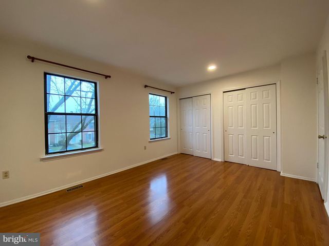 6 LATTA CT, Lawrenceville, NJ 08648