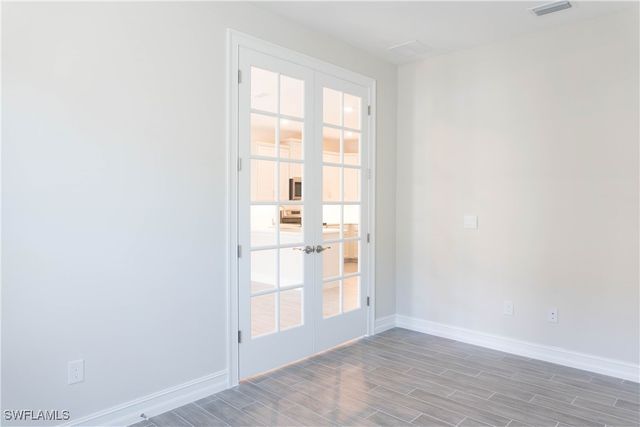 1050 Enbrook LOOP, Naples, FL 34114