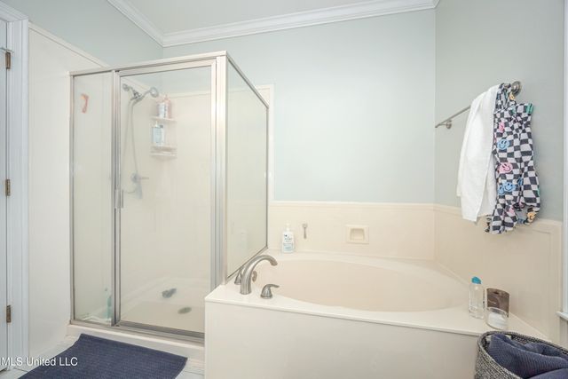 112 White Boulevard, Ocean Springs, MS 39564