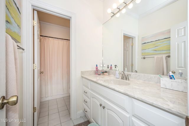 112 White Boulevard, Ocean Springs, MS 39564