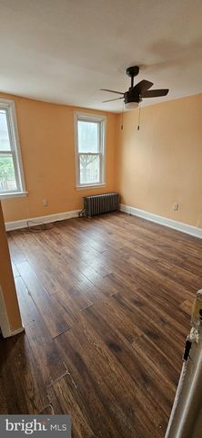 314 HEWITT ST, Trenton, NJ 08611