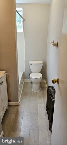 314 HEWITT ST, Trenton, NJ 08611