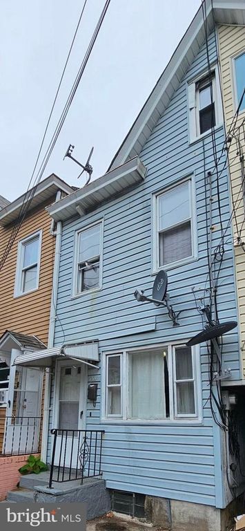 314 HEWITT ST, Trenton, NJ 08611