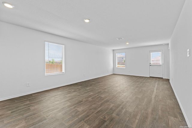 15427 Mint Patch Meadow, Von Ormy, TX 78073