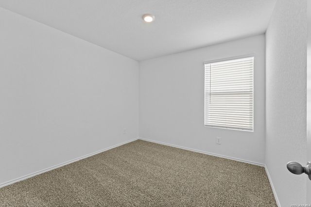 15427 Mint Patch Meadow, Von Ormy, TX 78073