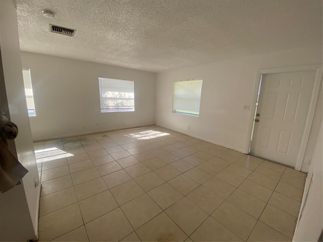 1461 NW 20th Street, Fort Lauderdale, FL 33311